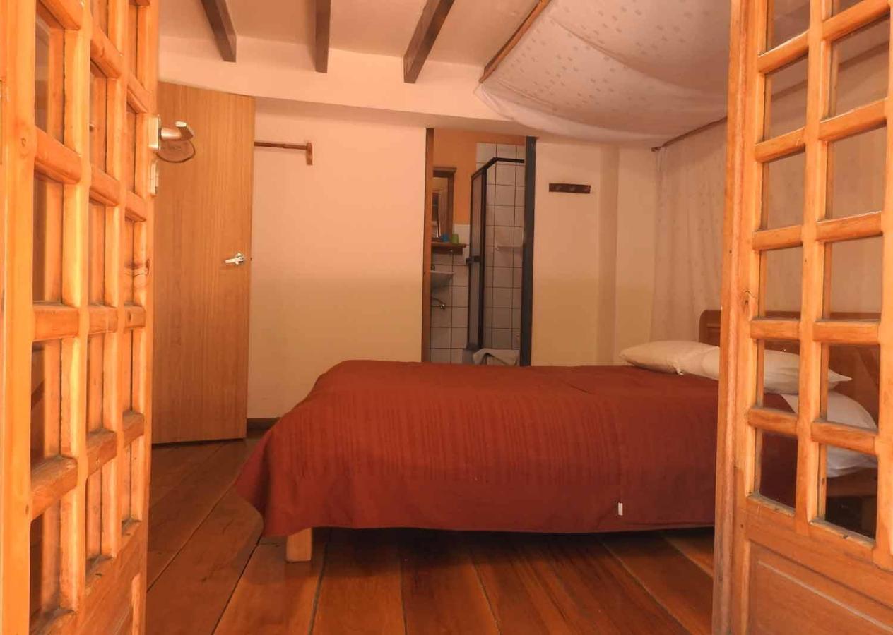 ホテル Casa Helbling キト エクステリア 写真